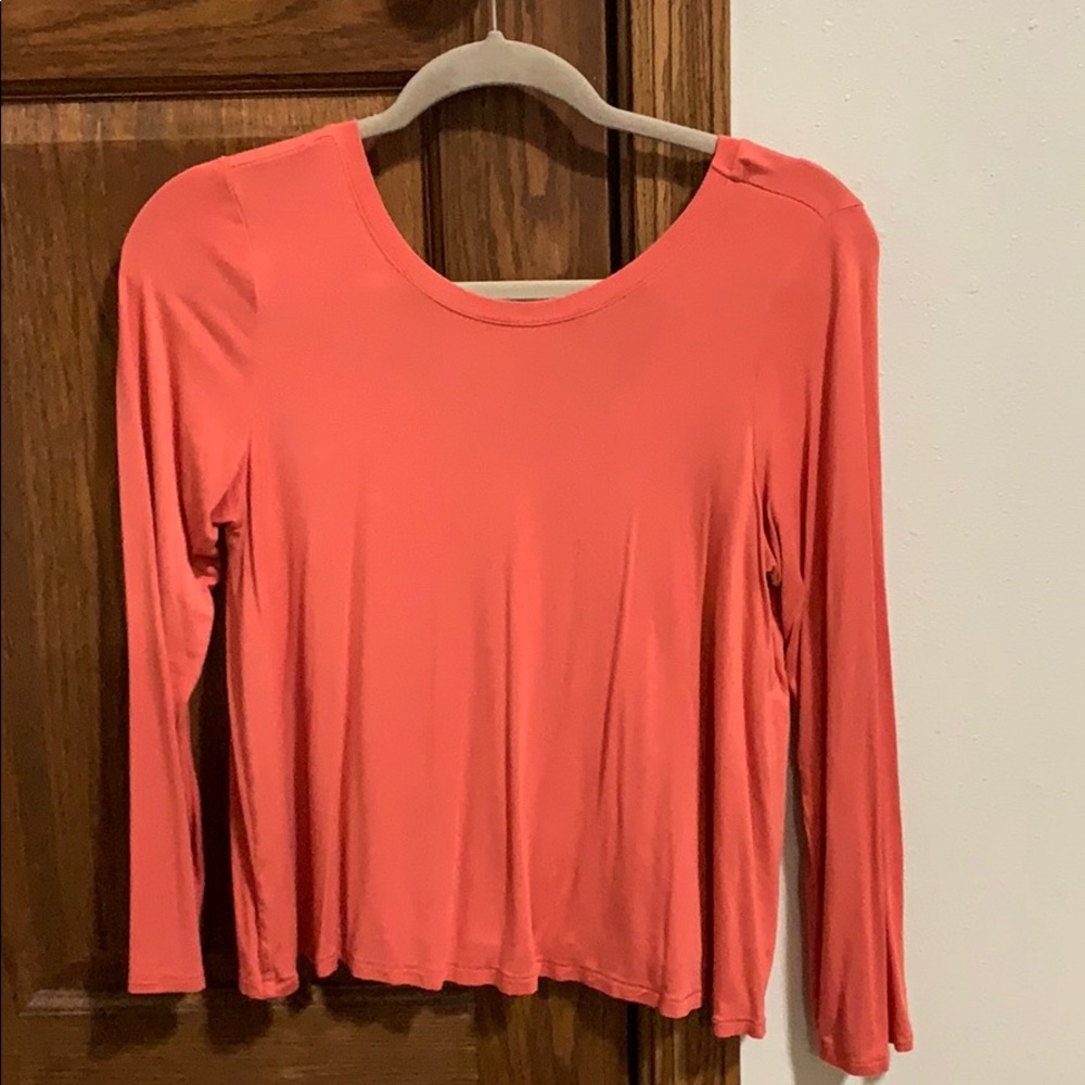 Aerie long sleeve shirt size medium